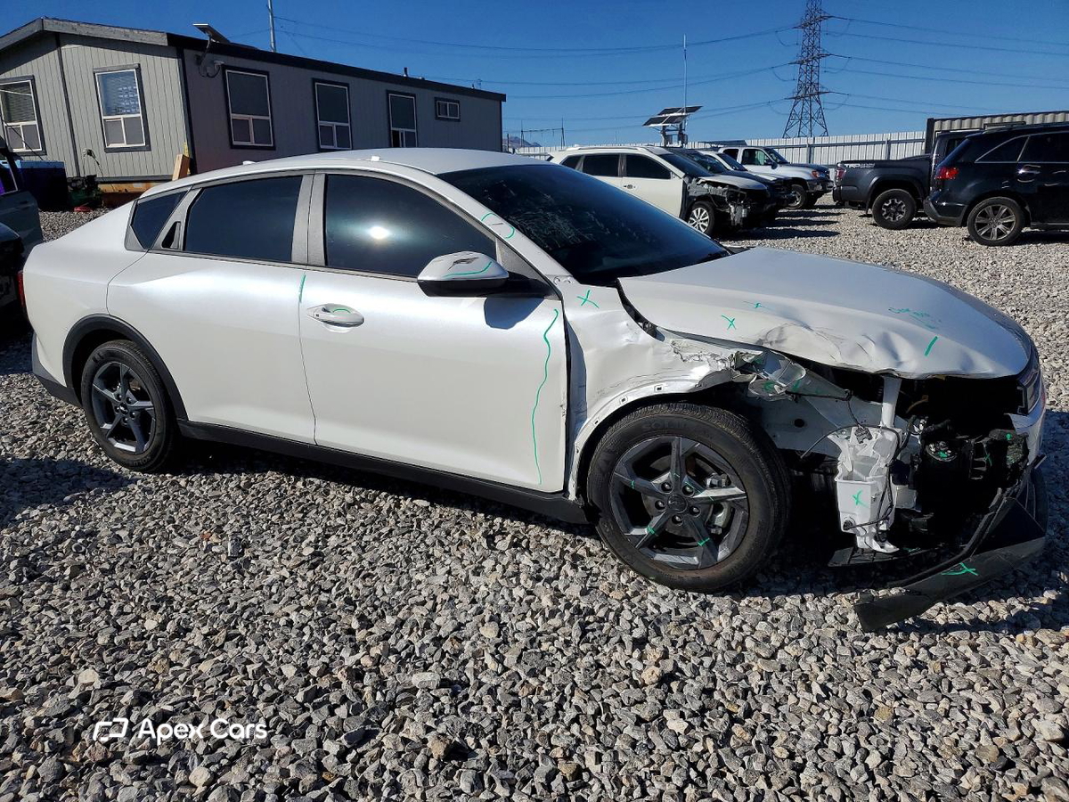 Kia K4 2025