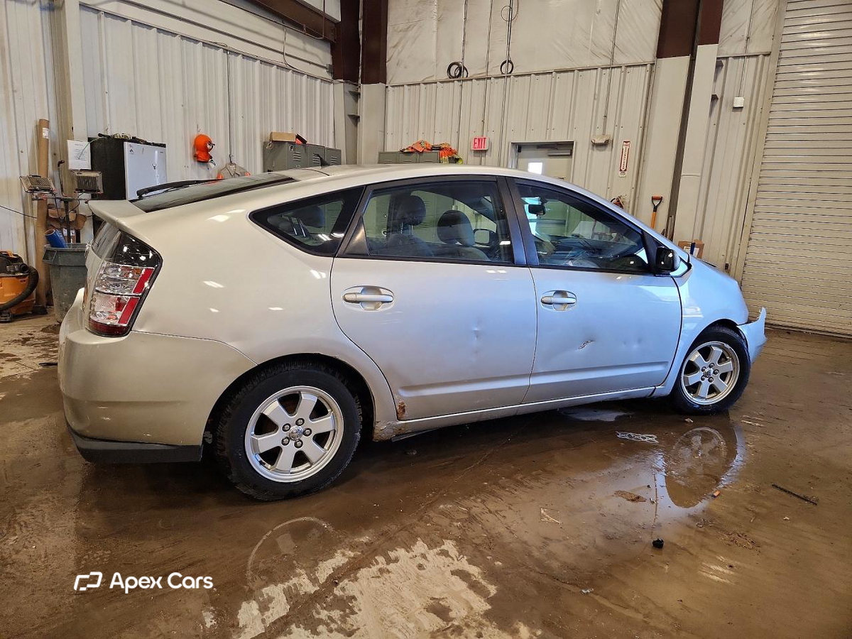 Toyota Prius 2004