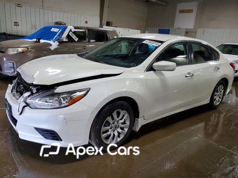 Nissan Altima 2016 - Image 1 of 5