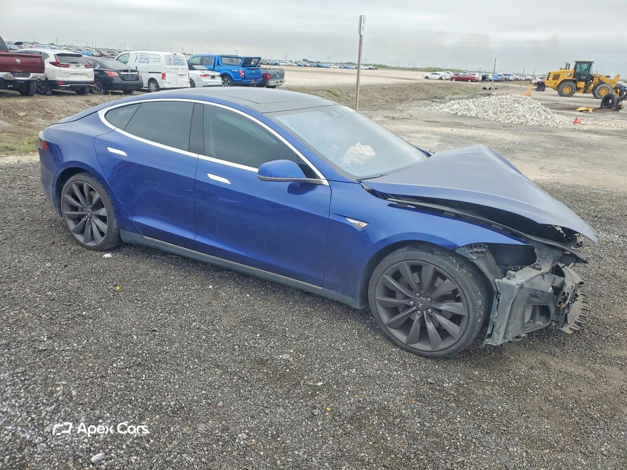 Tesla Model S 2015