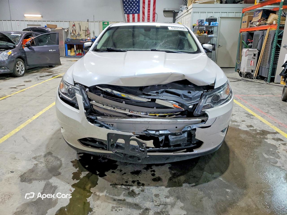Ford Taurus 2010
