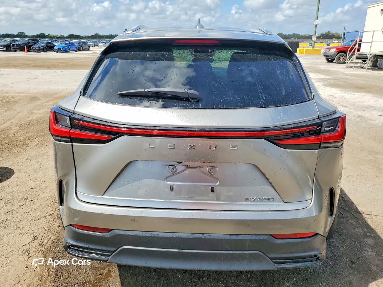 Lexus NX 2022