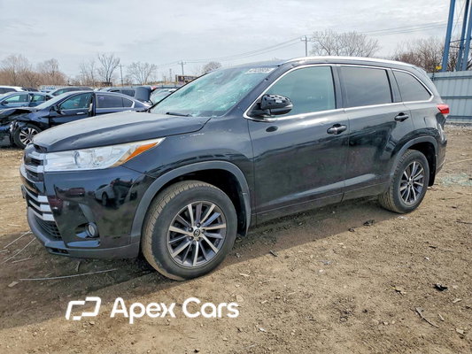 Toyota Highlander 2017 - Image 1 of 13