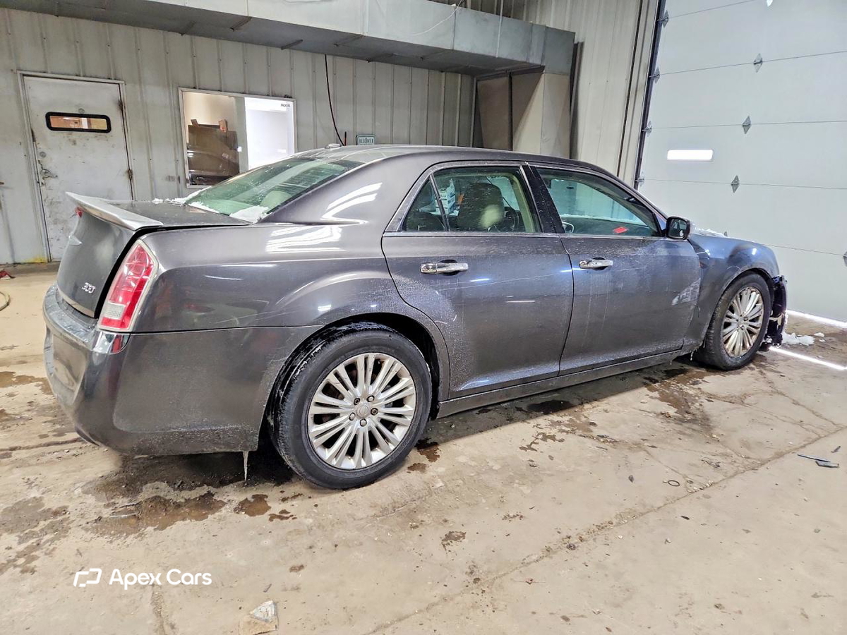 Chrysler 300 2013