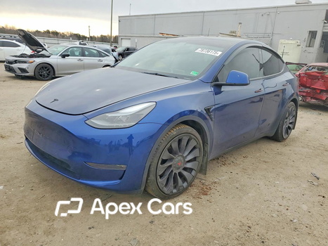 Tesla Model Y 2021 - Image 1 of 13