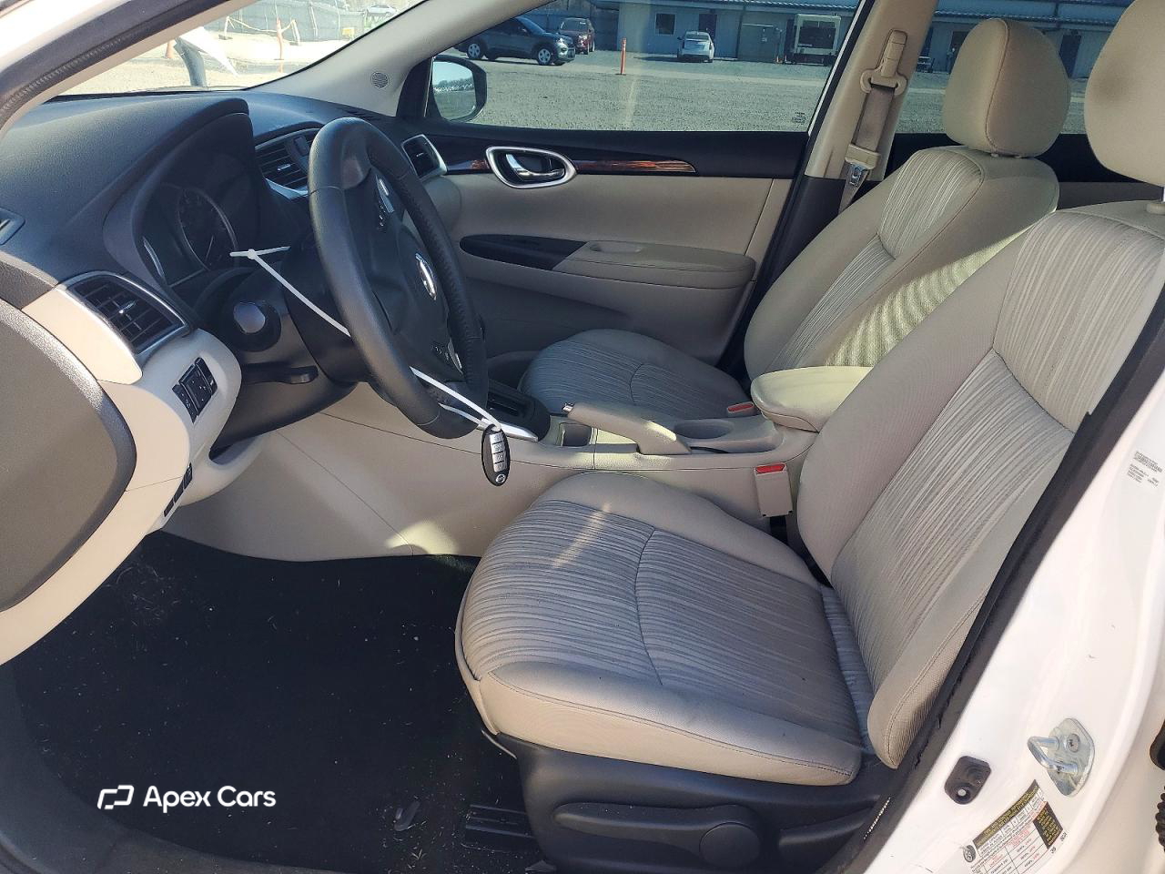 Nissan Sentra 2016
