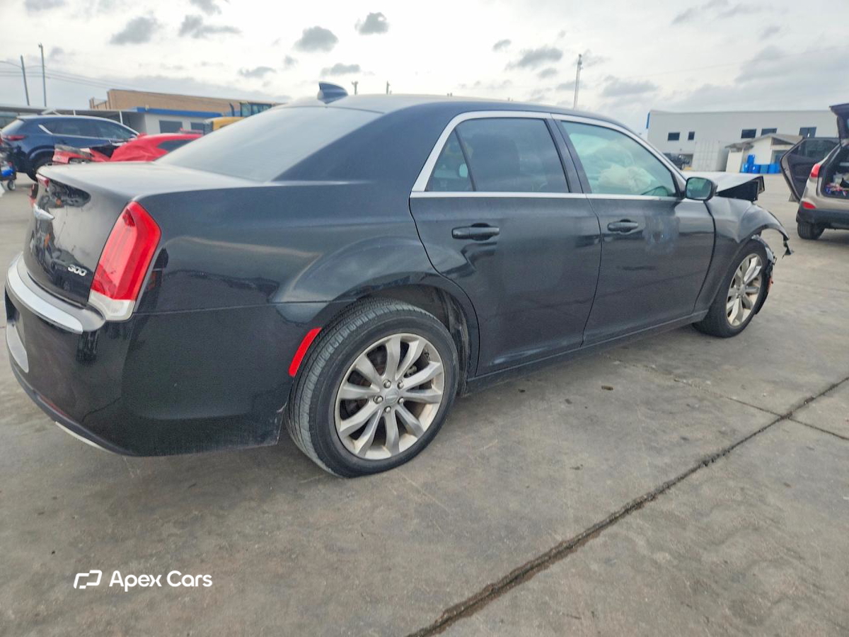 Chrysler 300 2018