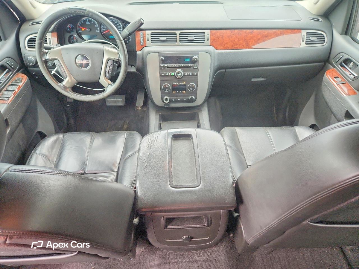 GMC Sierra 2011