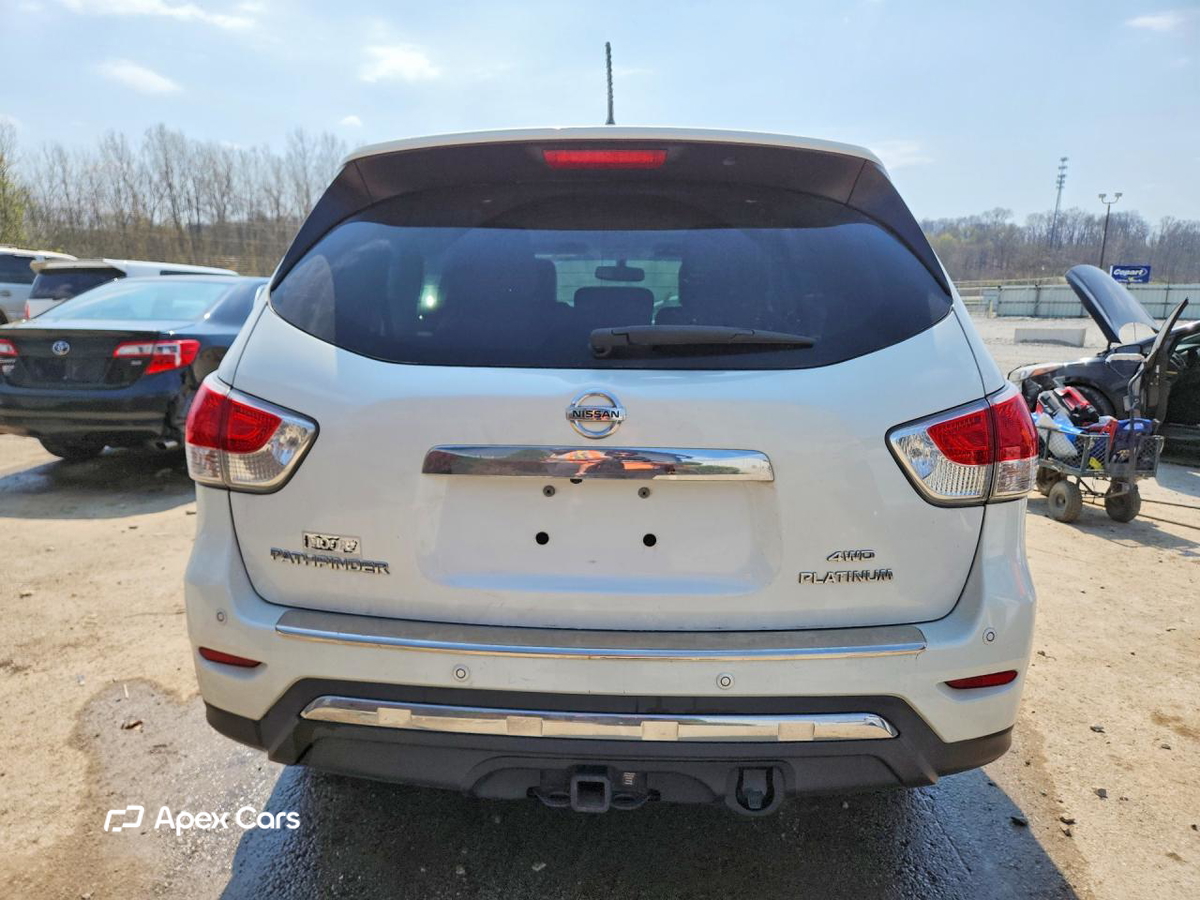 Nissan Pathfinder 2014