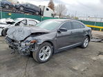 Ford Taurus 2016