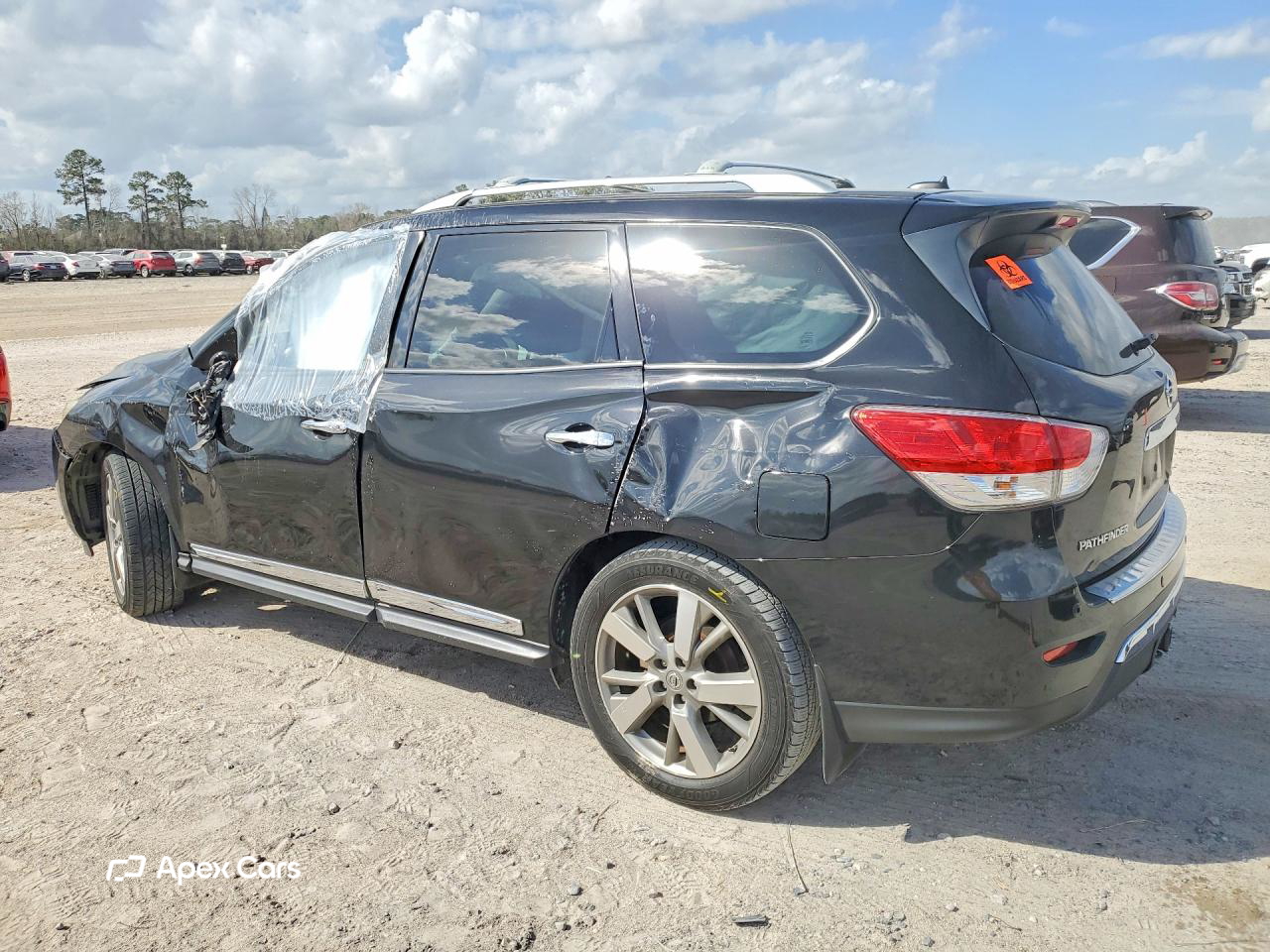 Nissan Pathfinder 2016