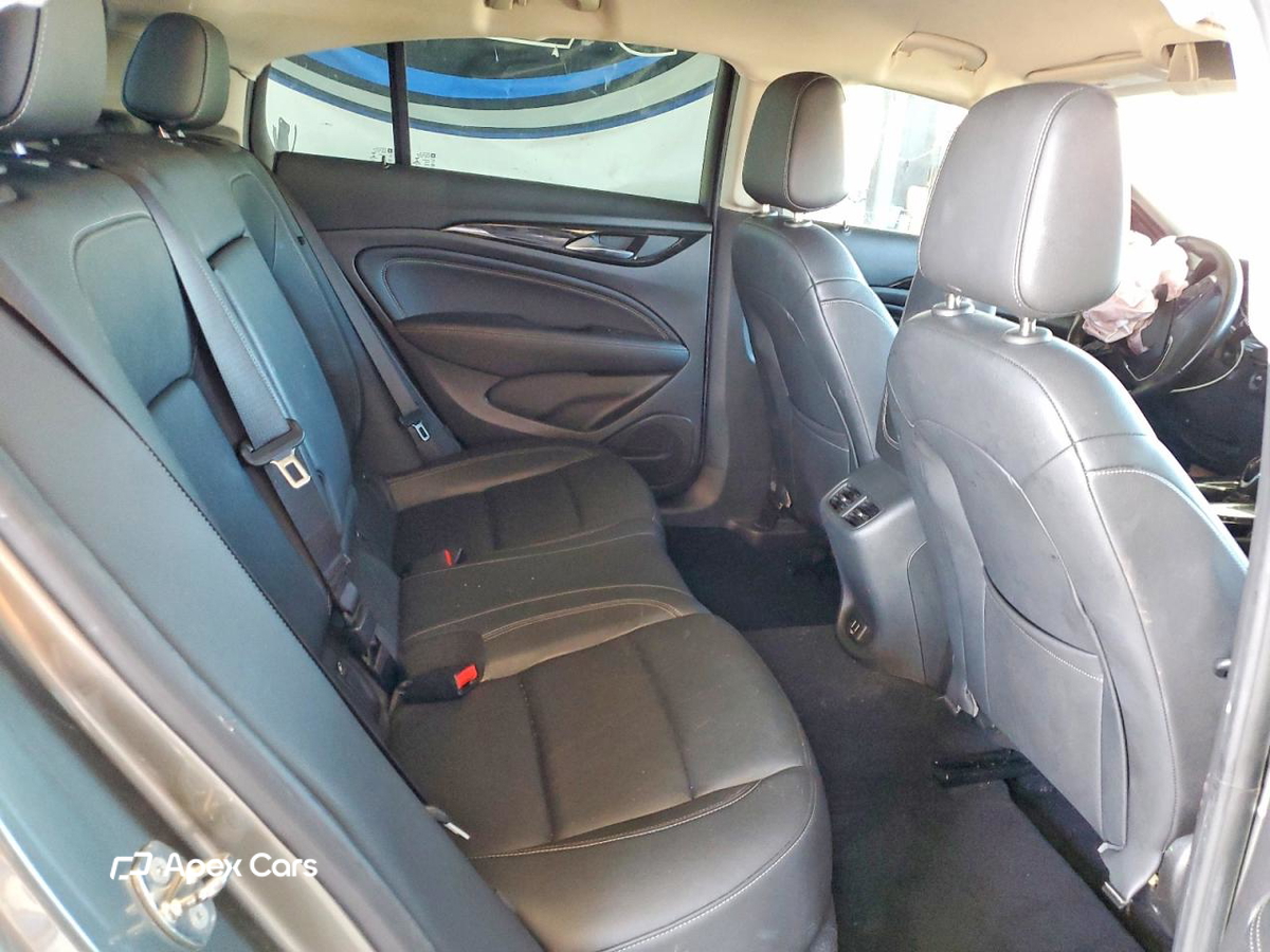 Buick Regal 2018