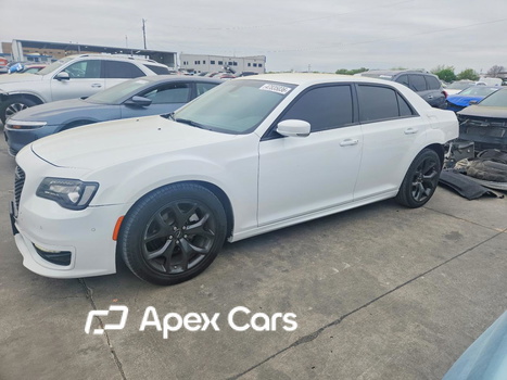 Chrysler 300 2022 - Image 1 of 13