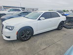 Chrysler 300 2022