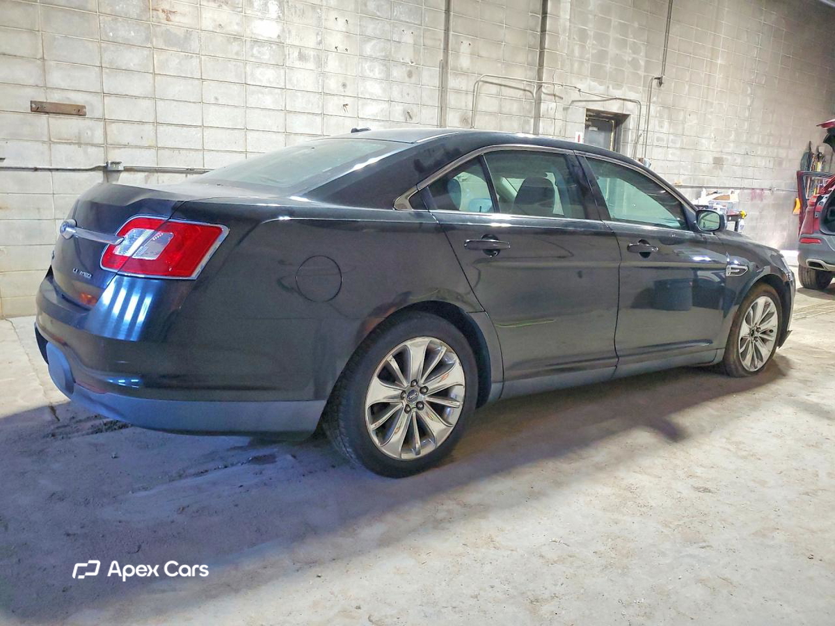 Ford Taurus 2011