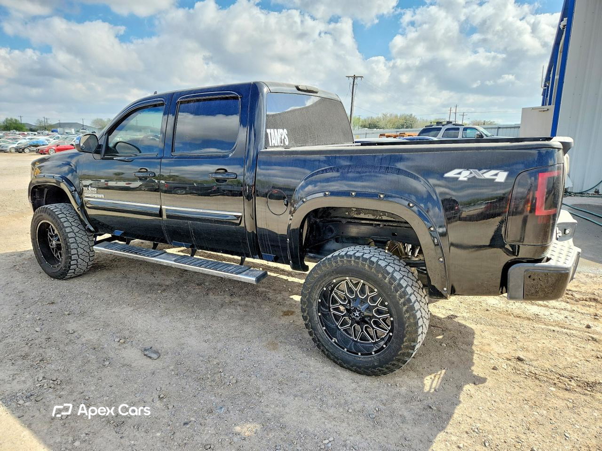 GMC Sierra 2013