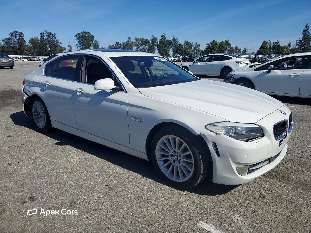 BMW Series 5 2013