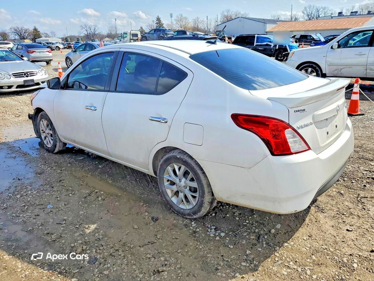 Nissan Versa 2018