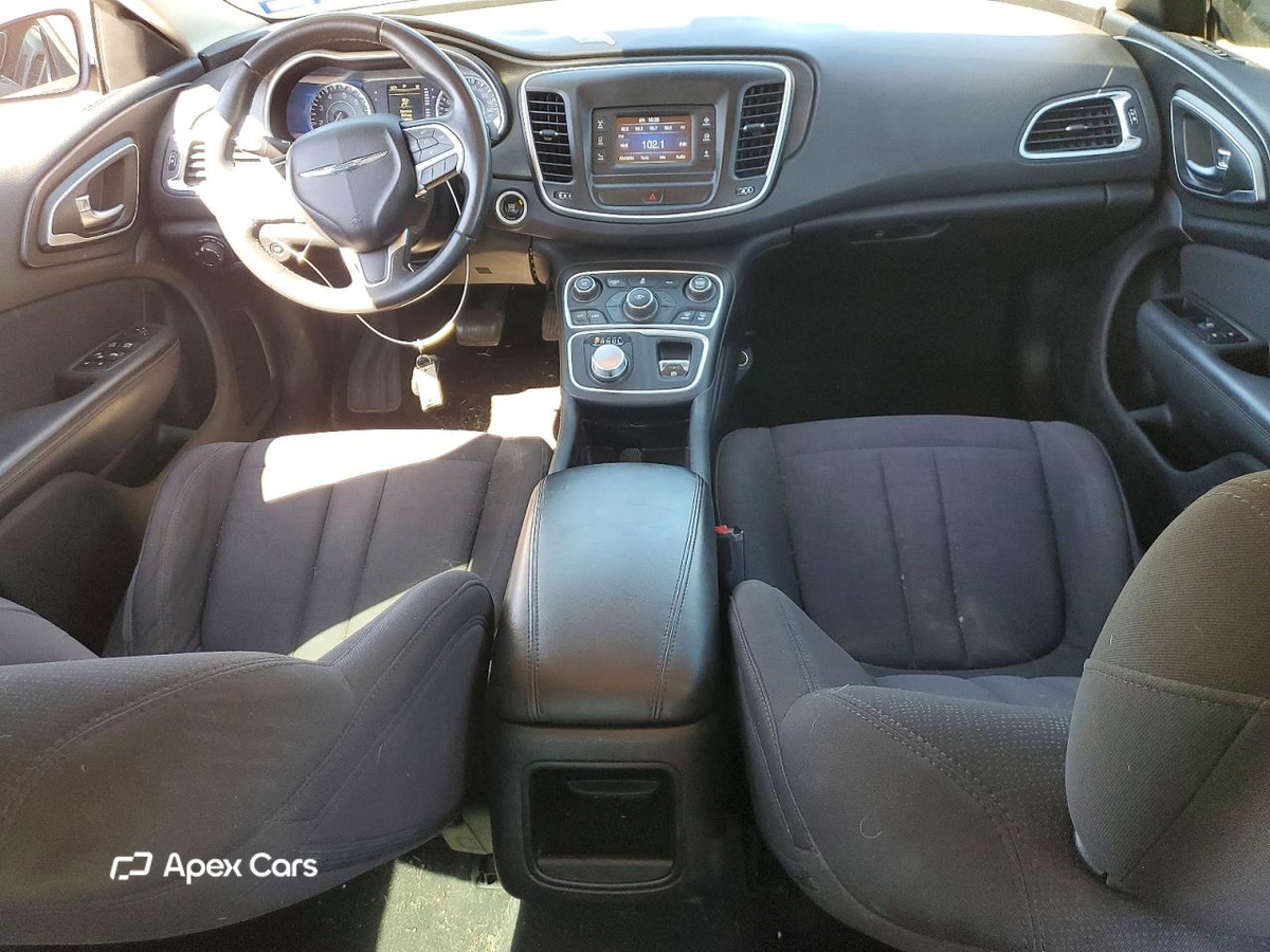 Chrysler 200 2015
