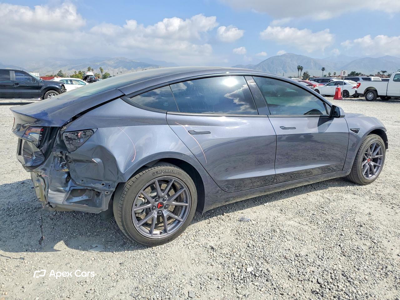 Tesla Model 3 2023
