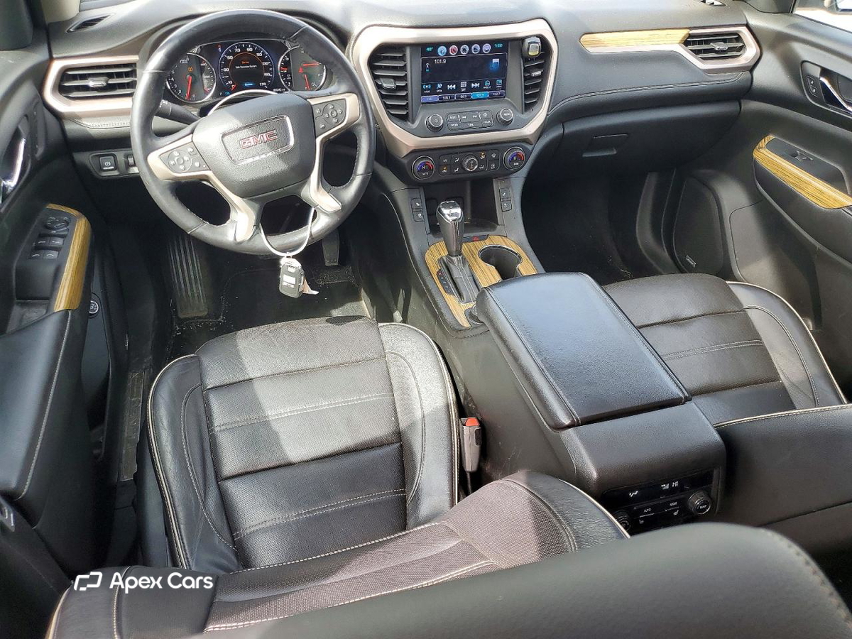 GMC Acadia 2017