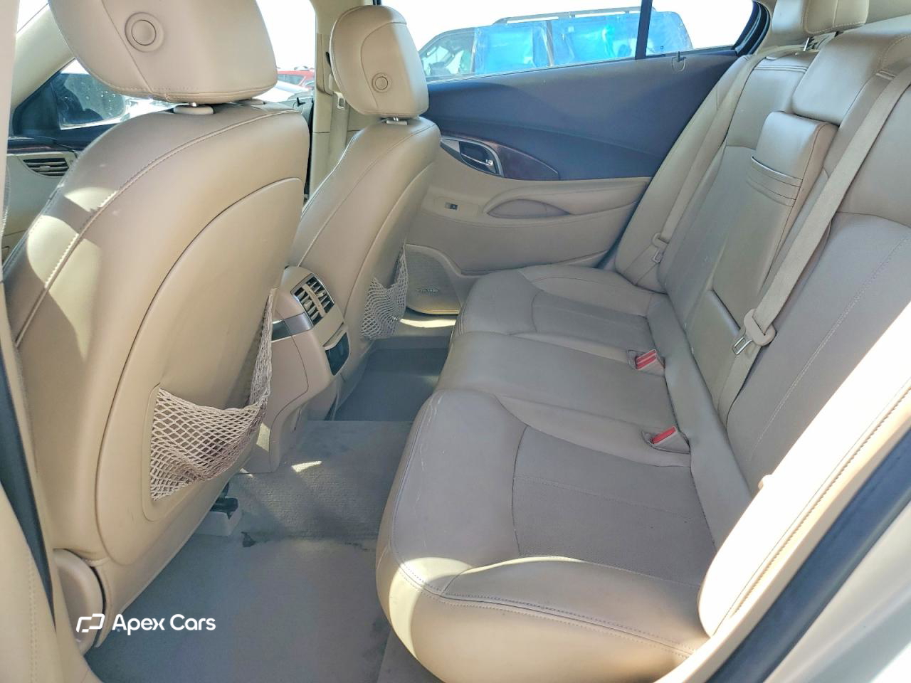 Buick LaCrosse 2011