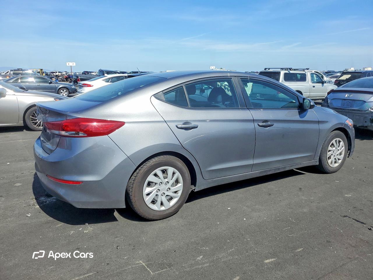 Hyundai Elantra 2018