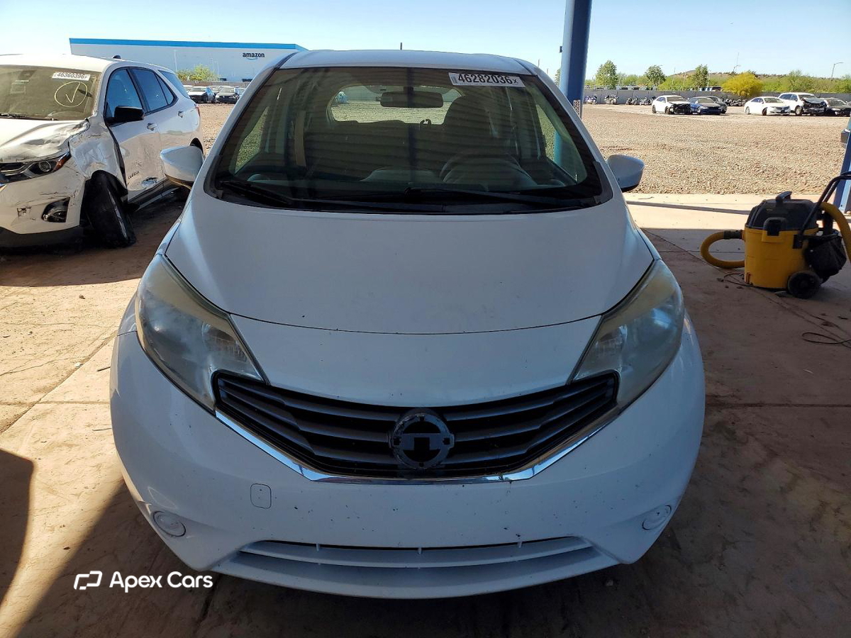 Nissan Versa 2016