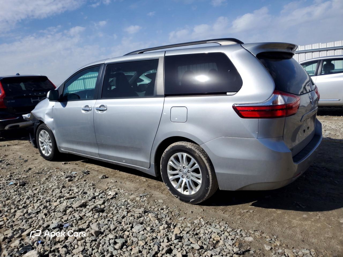 Toyota Sienna 2017