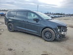 Chrysler Pacifica 2019