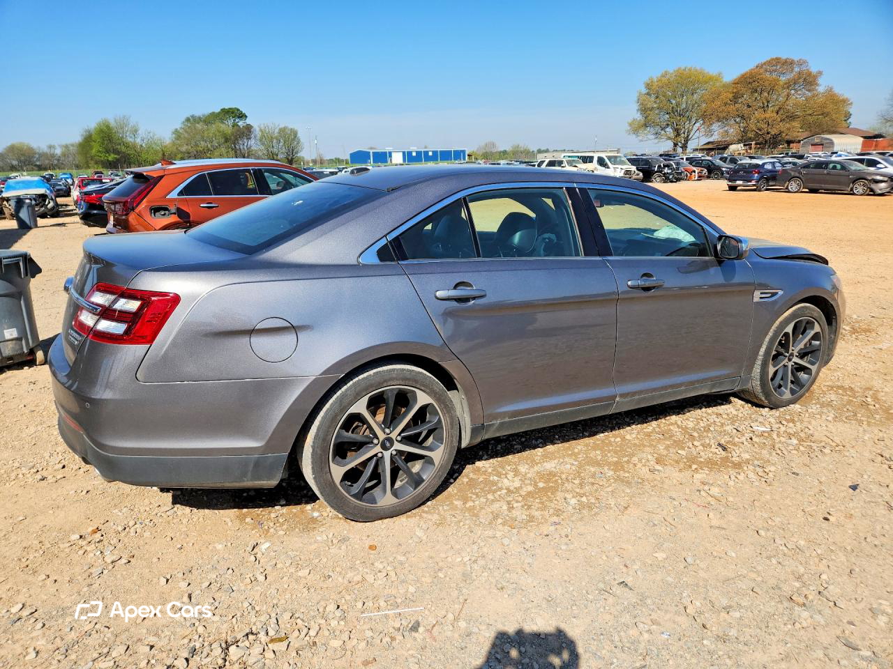 Ford Taurus 2014