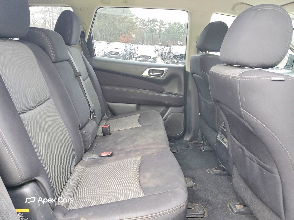 Nissan Pathfinder 2017