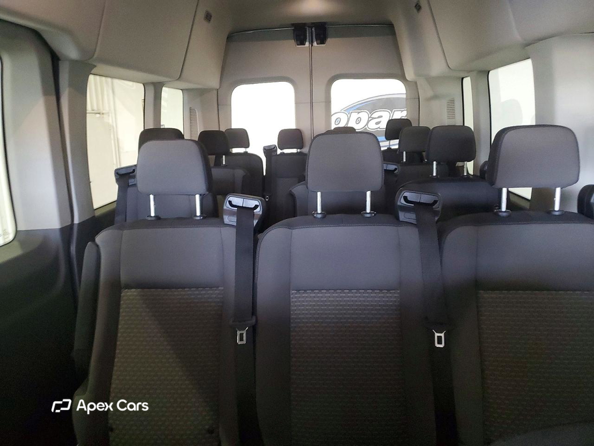 Ford Transit 2025