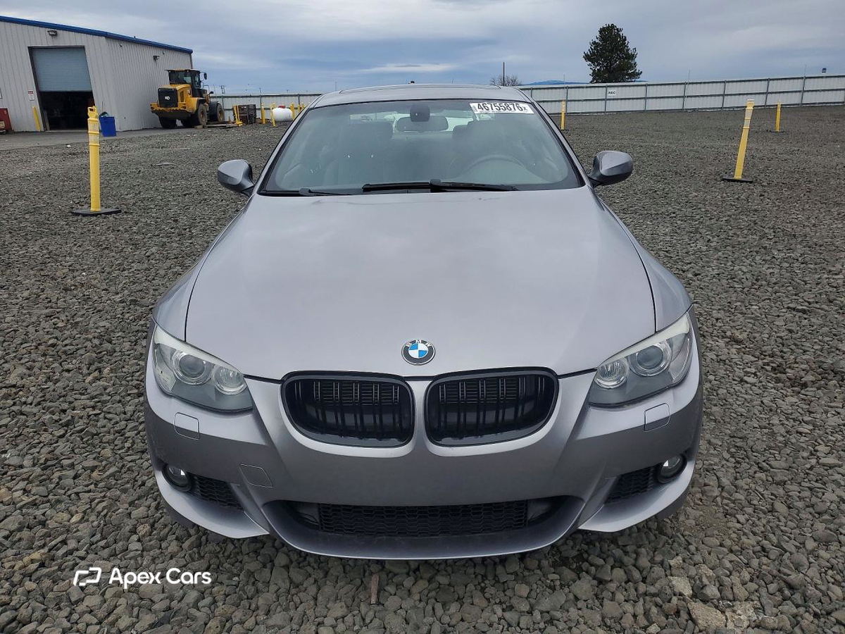 BMW Series 3 2012