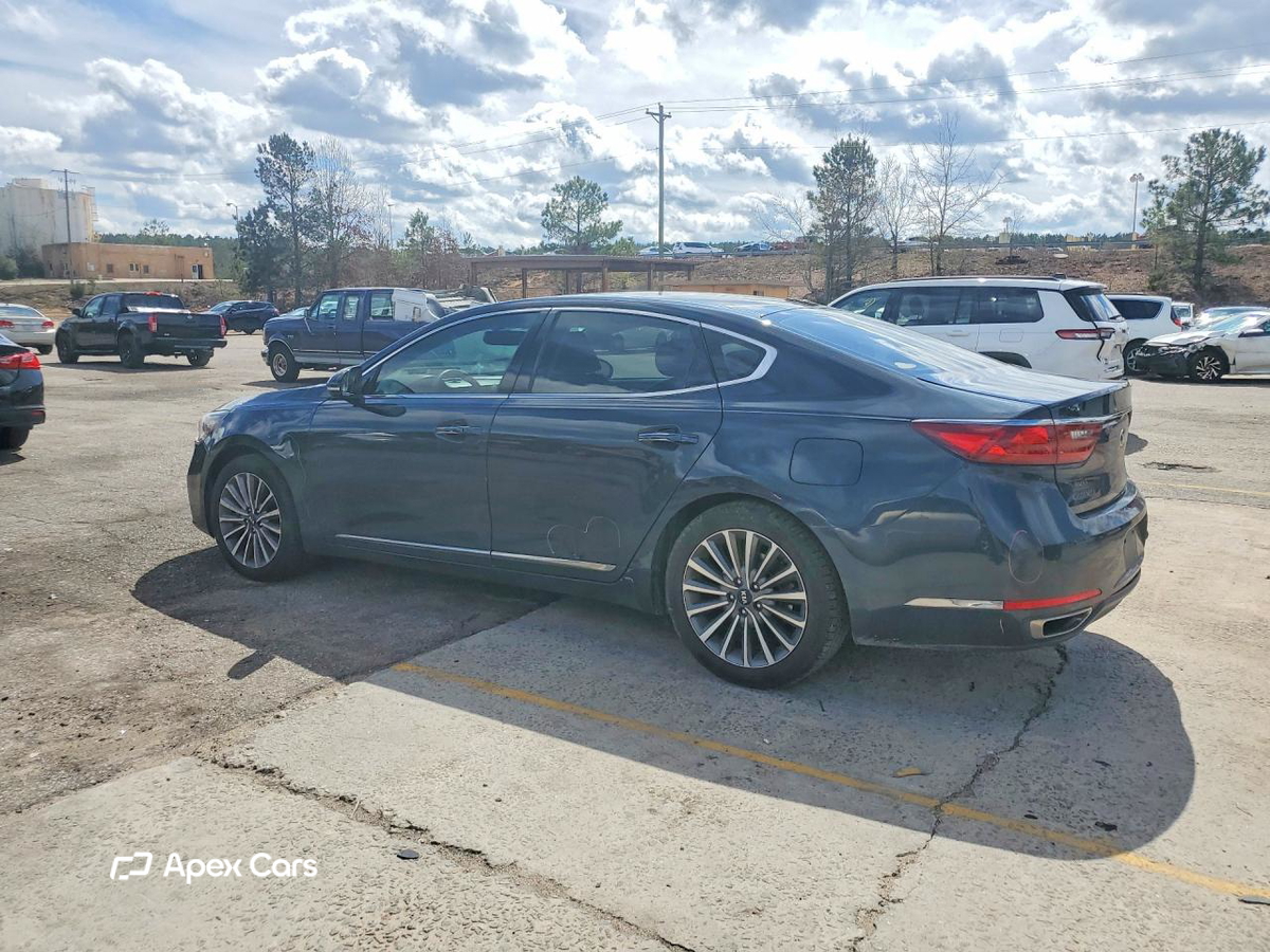 Kia Cadenza 2017