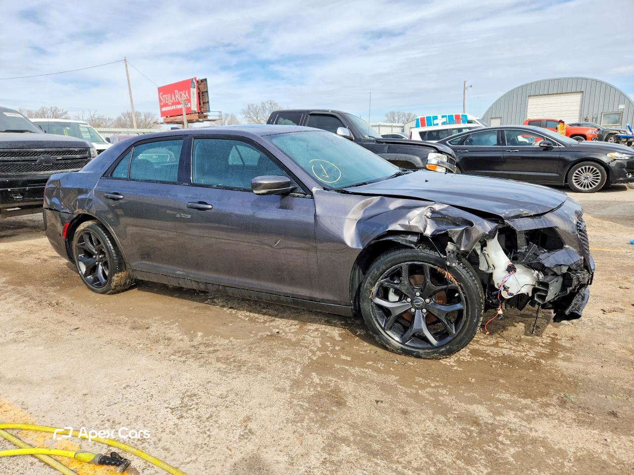 Chrysler 300 2022