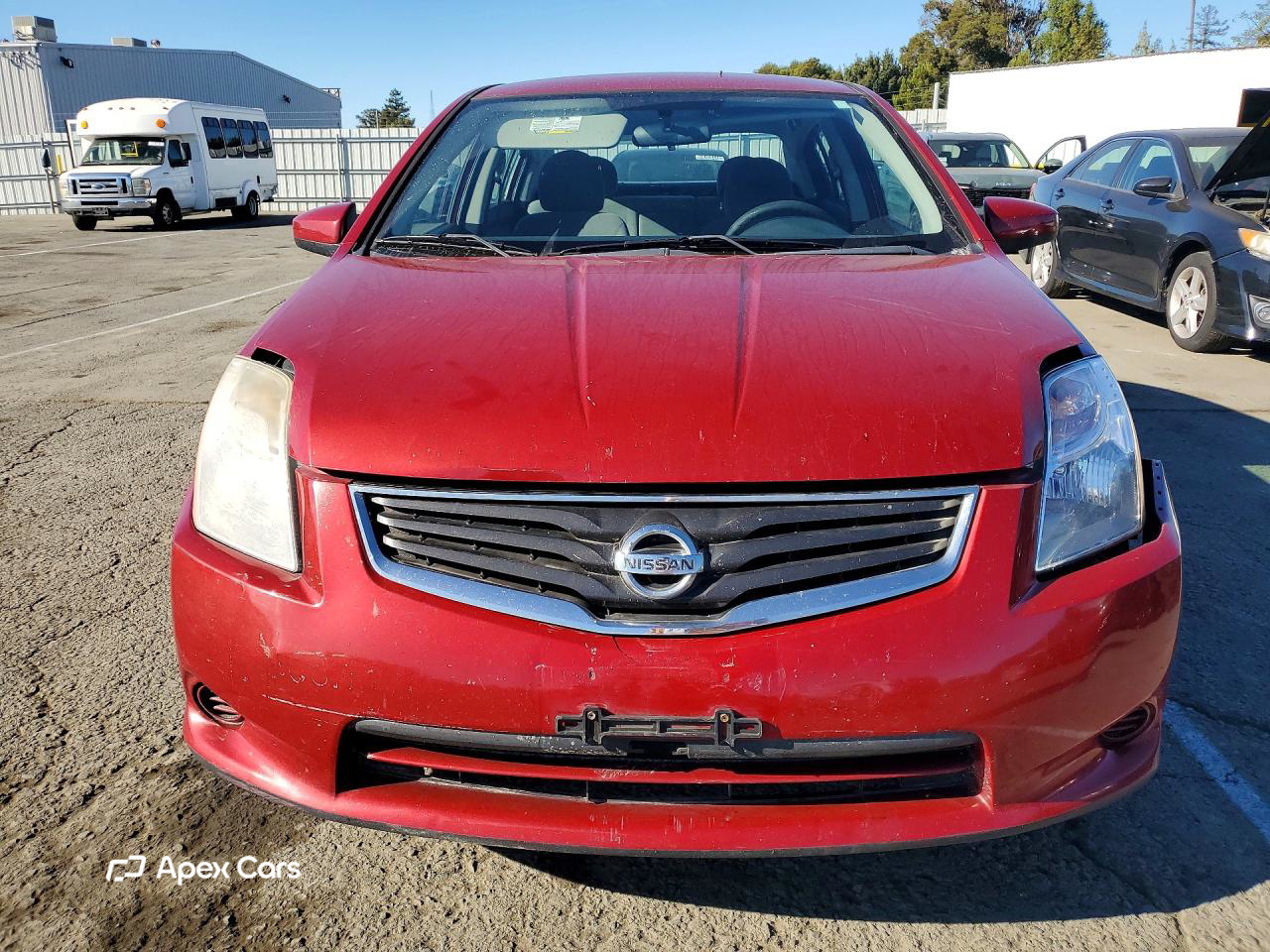 Nissan Sentra 2011