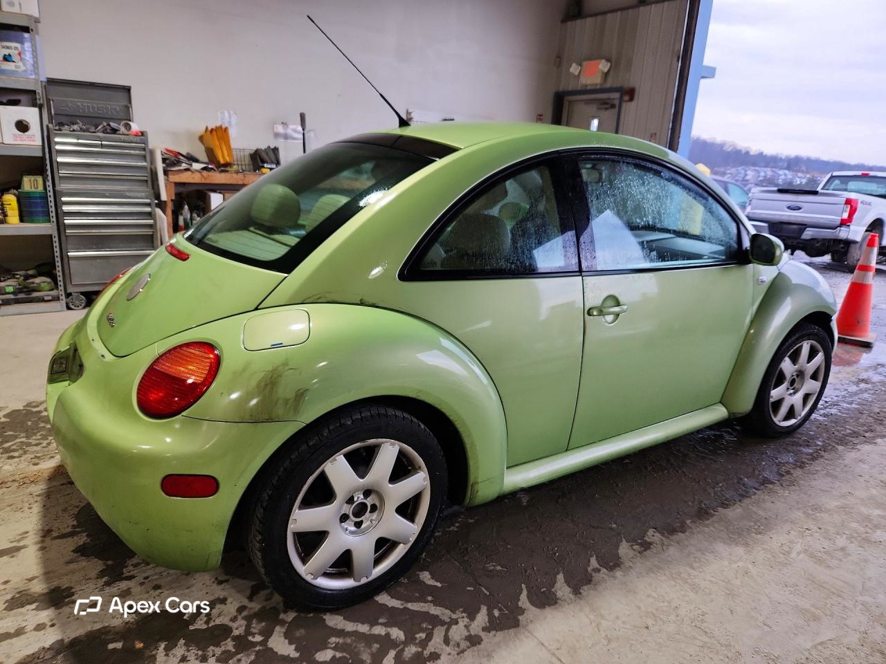 Volkswagen Beetle 2003