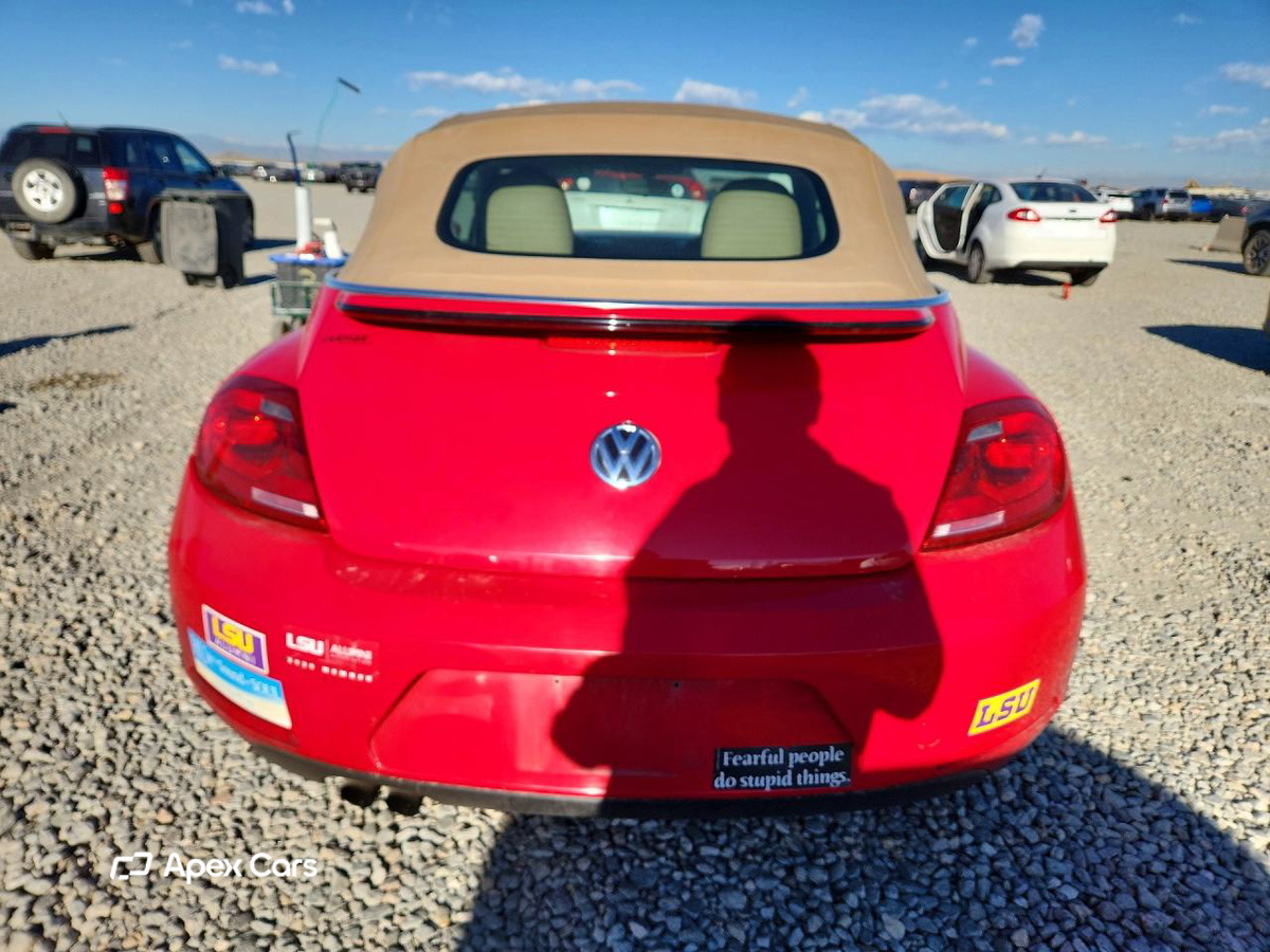 Volkswagen Beetle 2015