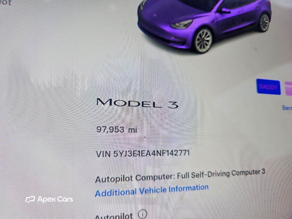 Tesla Model 3 2022