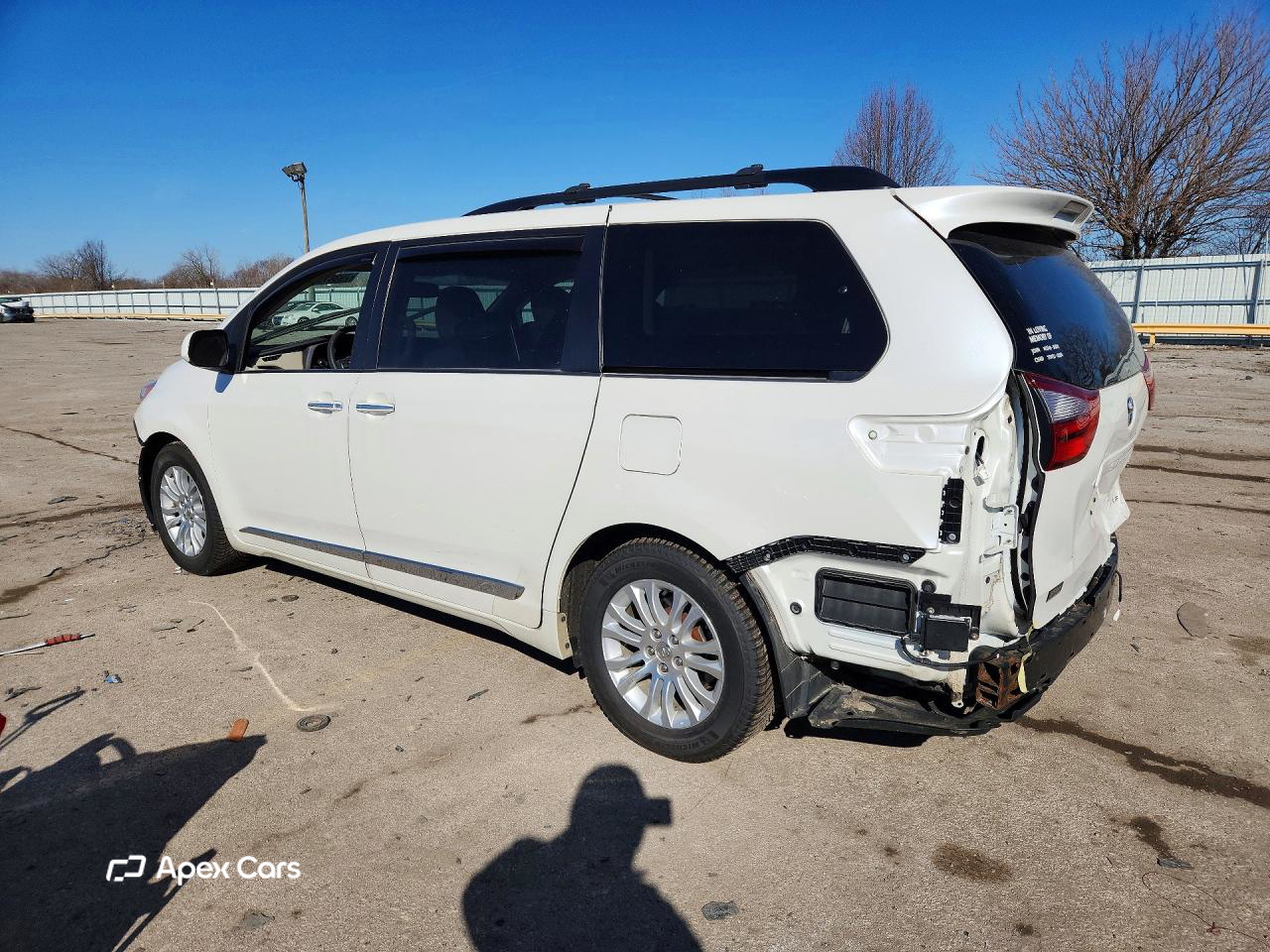 Toyota Sienna 2016