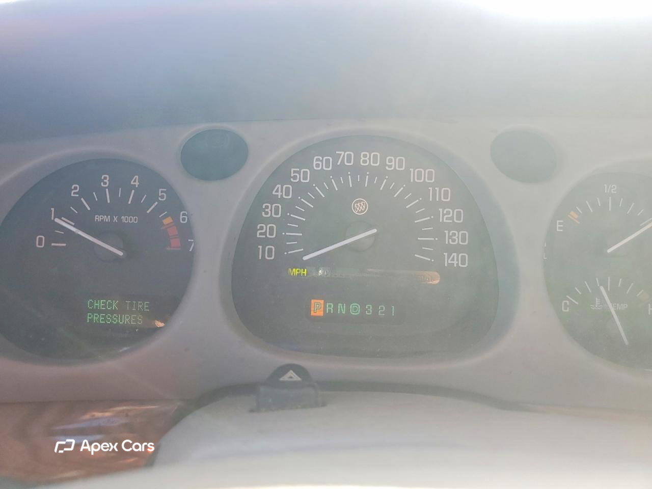 Buick LeSabre 2000