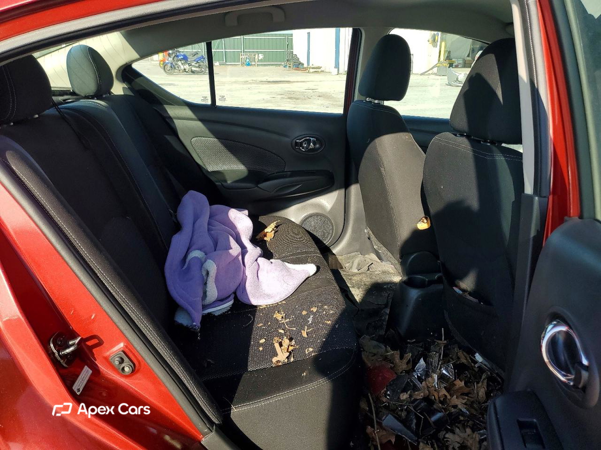 Nissan Versa 2019