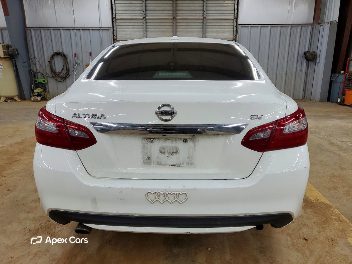 Nissan Altima 2018