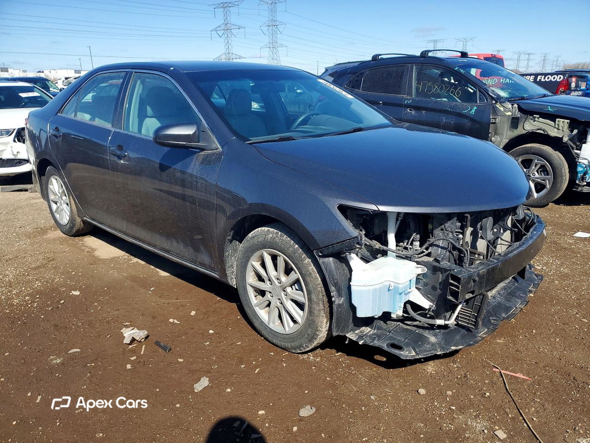 Toyota Camry 2012
