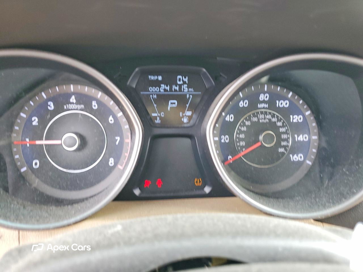 Hyundai Elantra 2011
