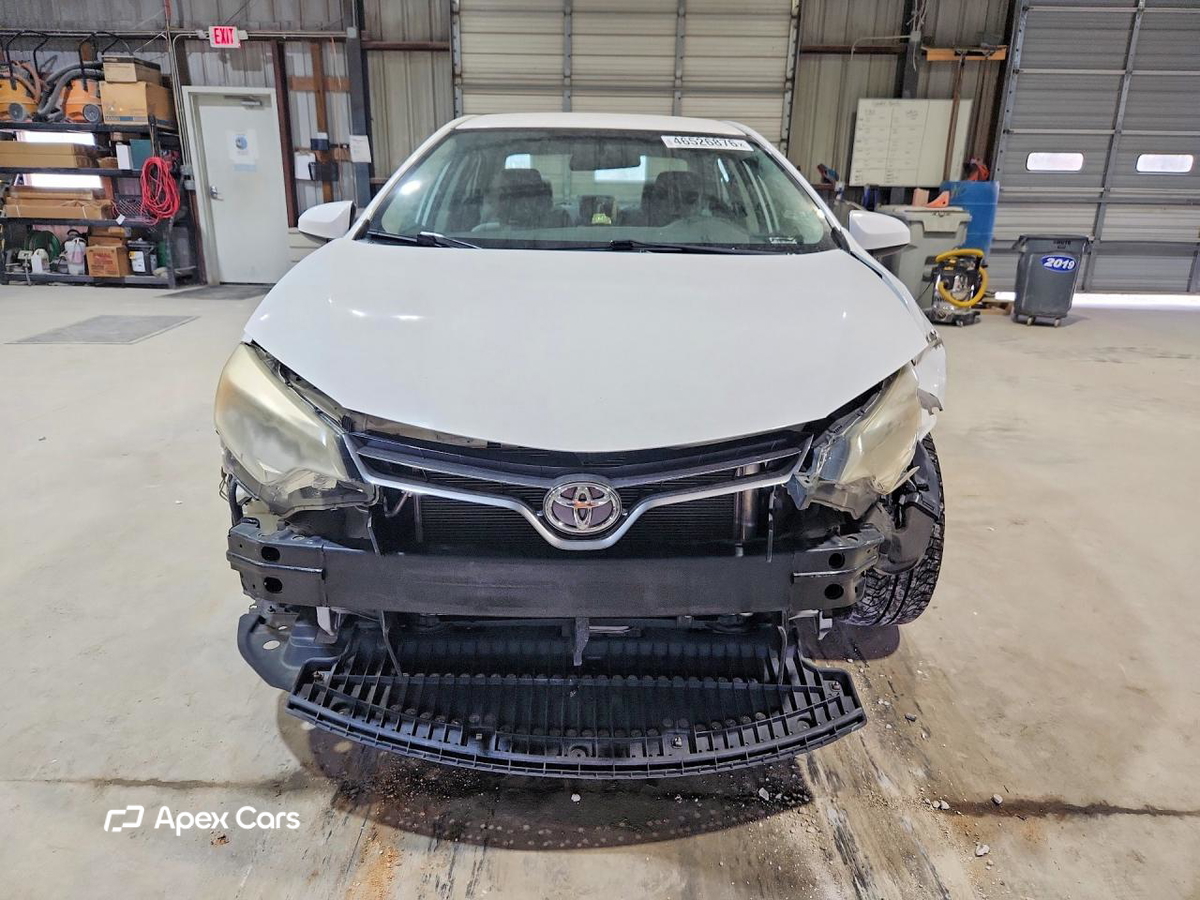 Toyota Corolla 2015