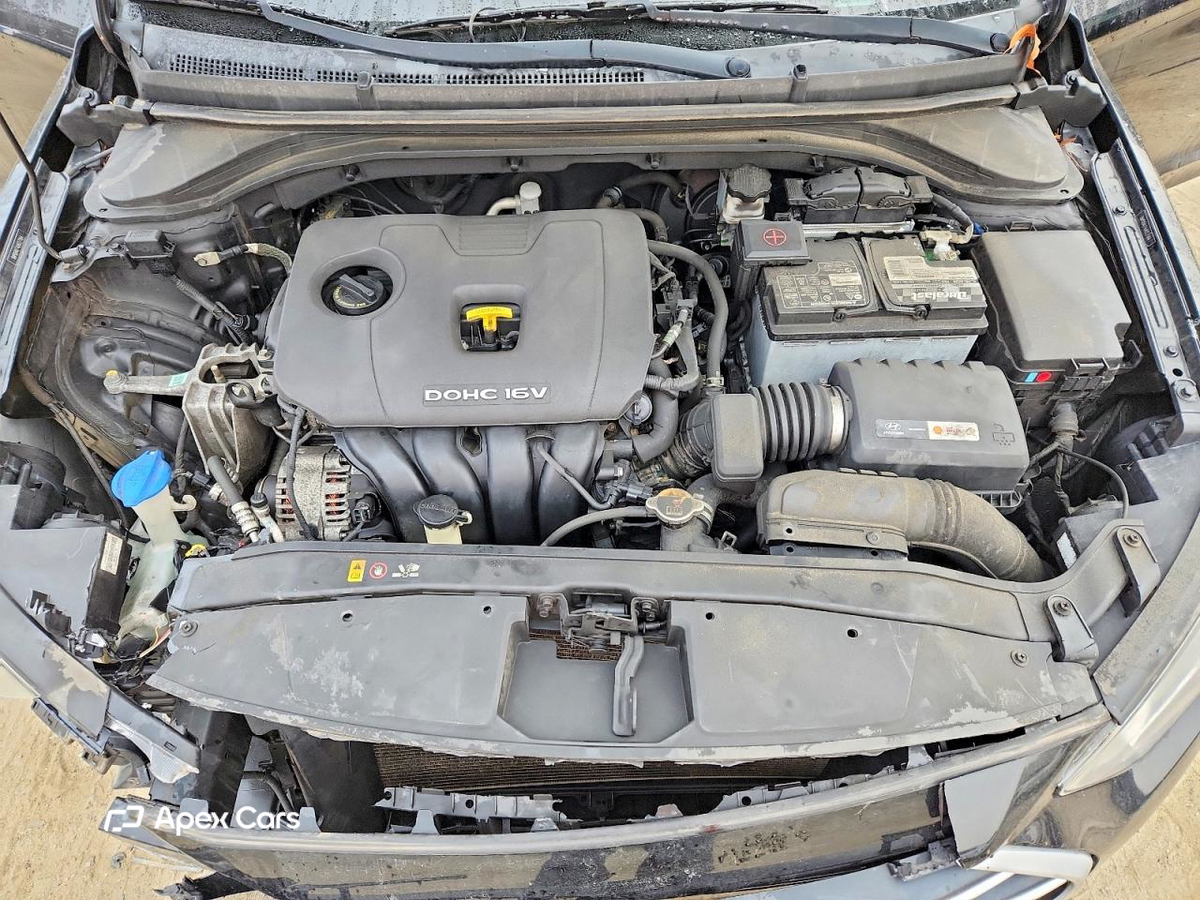 Hyundai Elantra 2018
