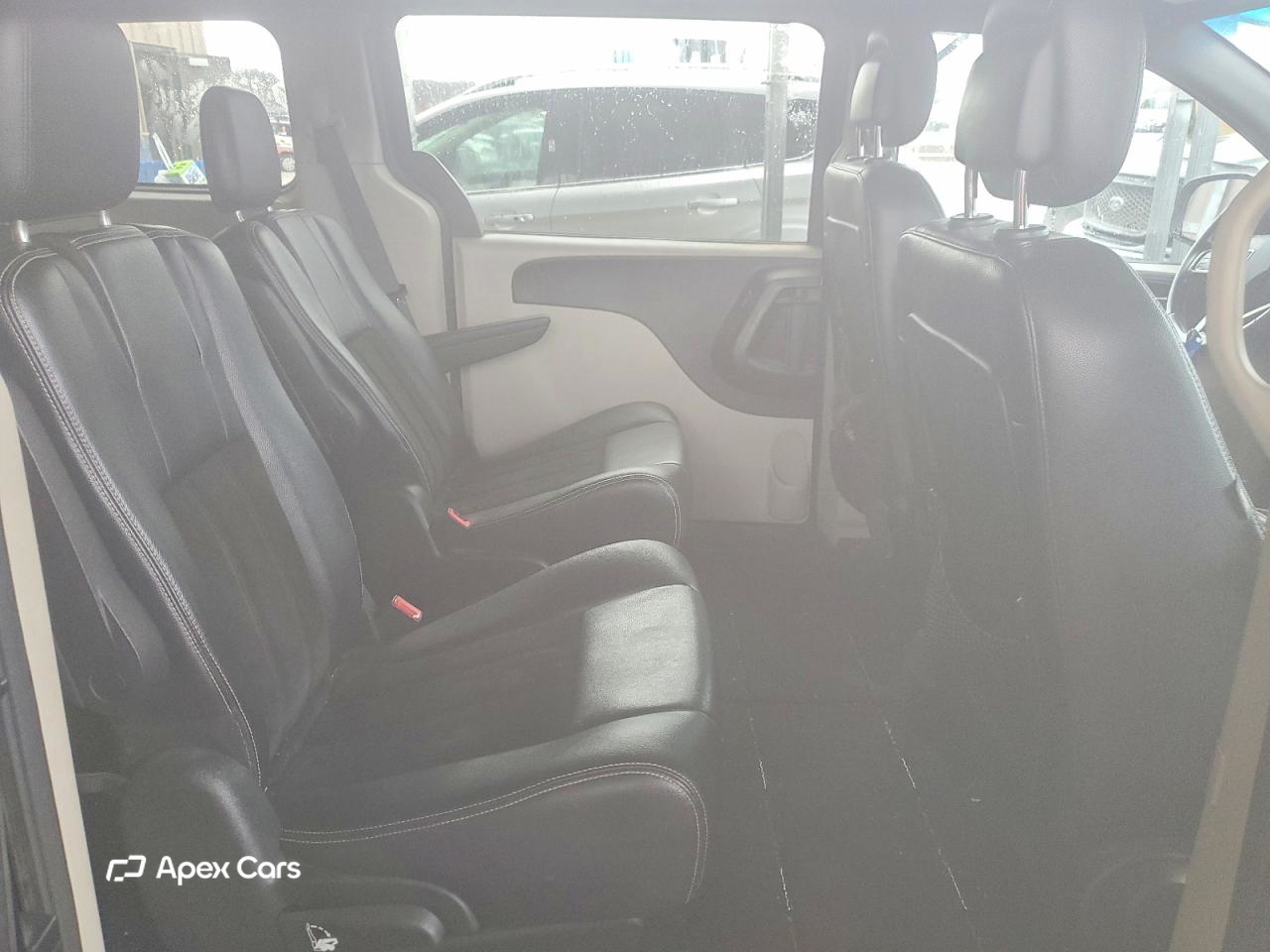 Dodge Caravan 2017