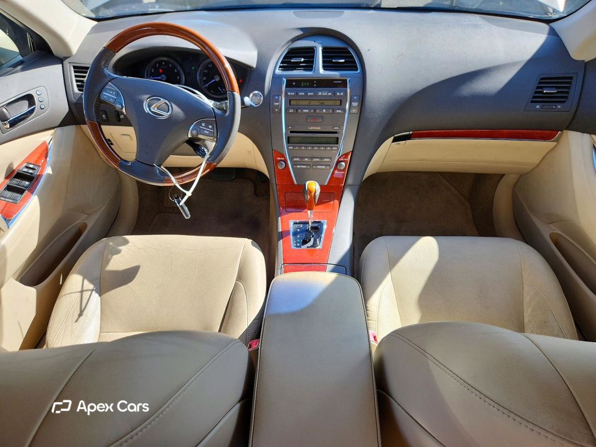 Lexus ES 2011